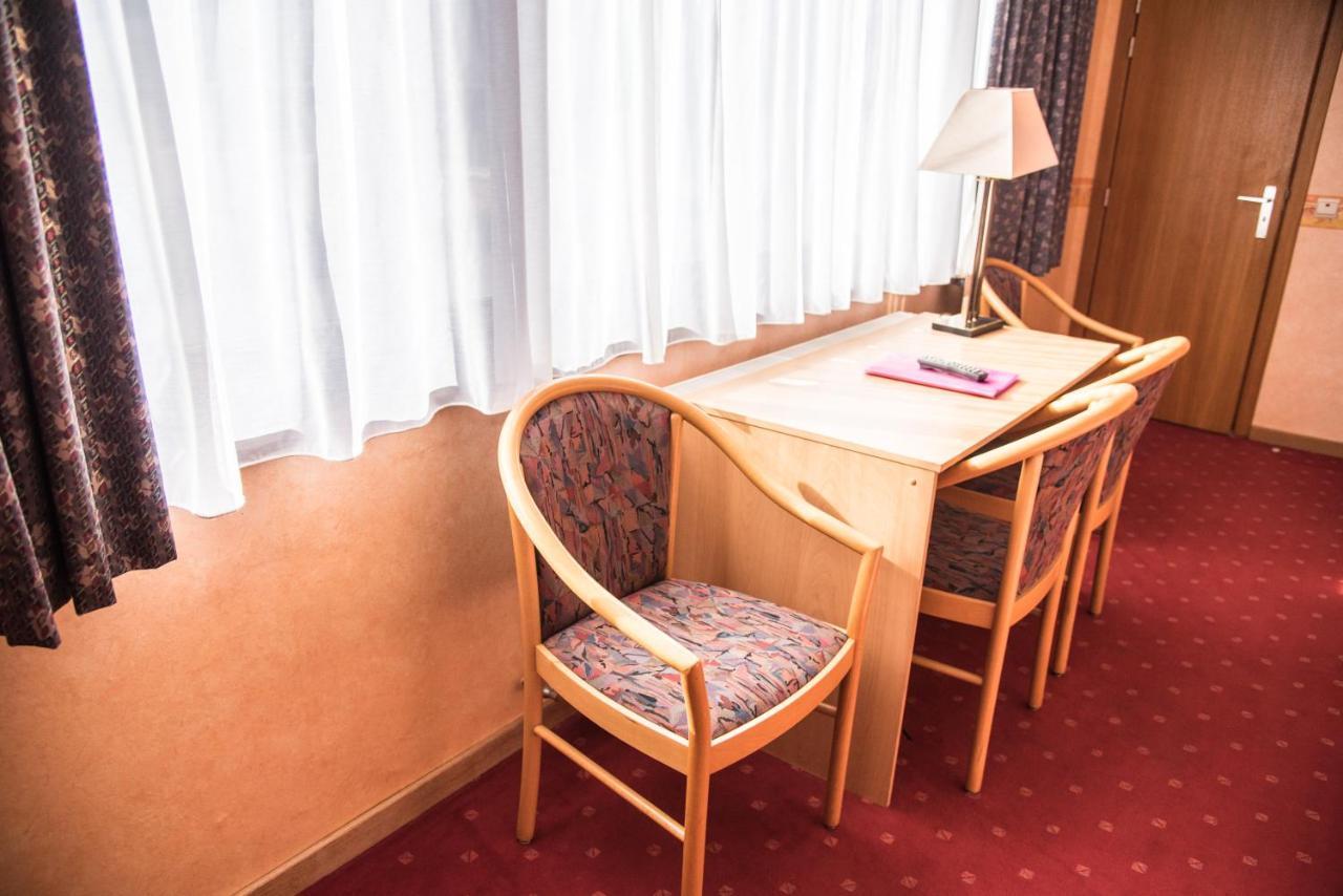 Le Relais Du Marquis Otel Ittre Dış mekan fotoğraf